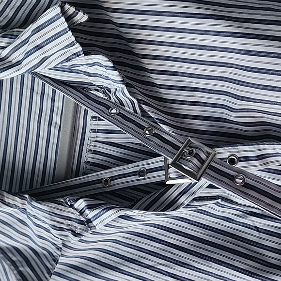 Une Made in Italy Double Strap Neck Oversized Half Open Front Blouse Shirt - Picture 2 of 8